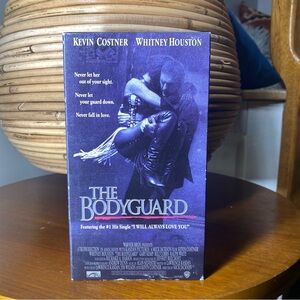 The Bodyguard VHS Tape